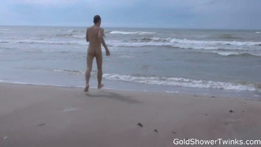 brad swim on the sea